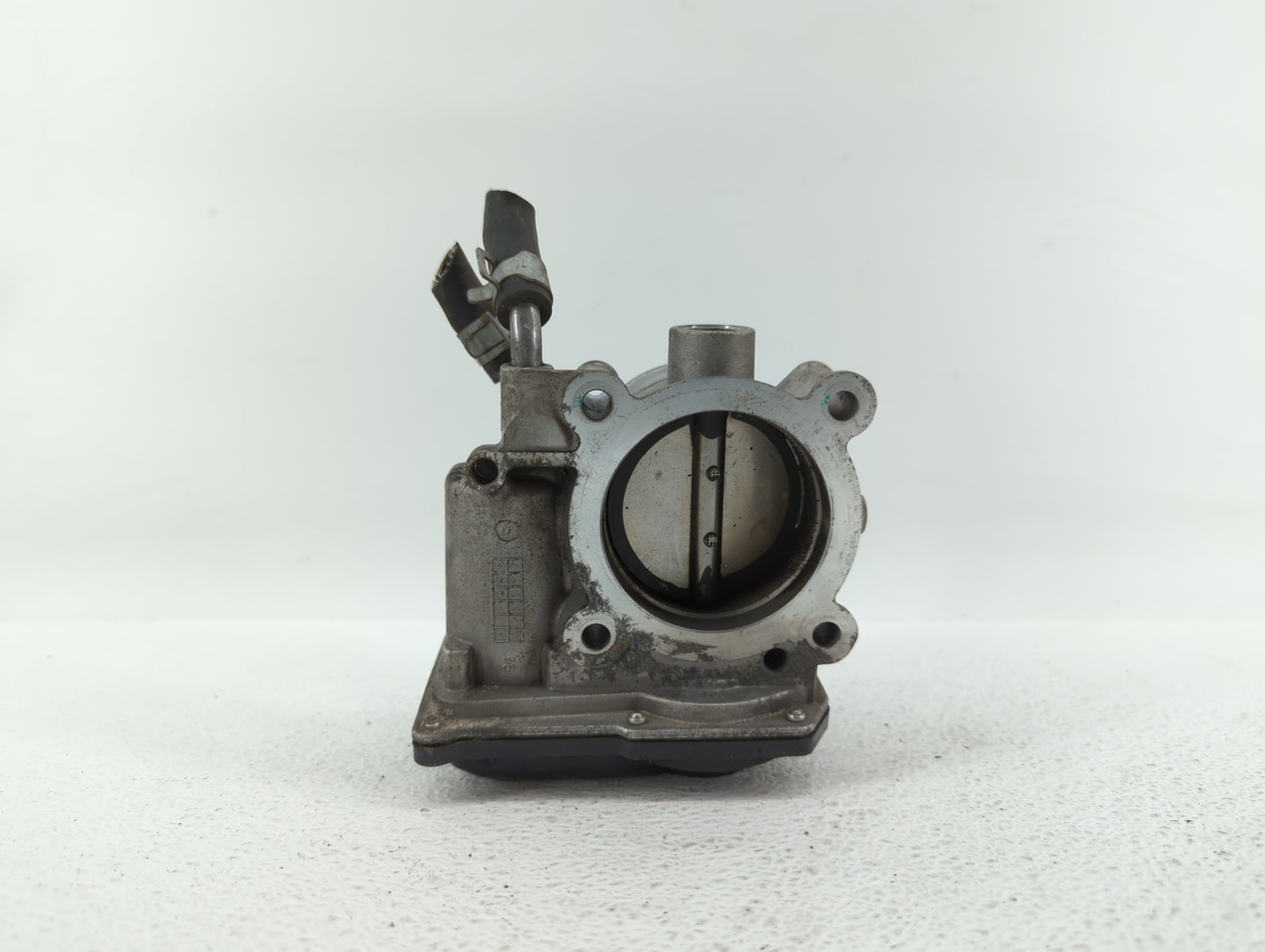 2014-2018 Kia Forte Throttle Body P/N:35100-2E000 1302150124, 35100-2E710 Fits Fits 2011 2012 2013 2014 2015 2016 2017 2018 