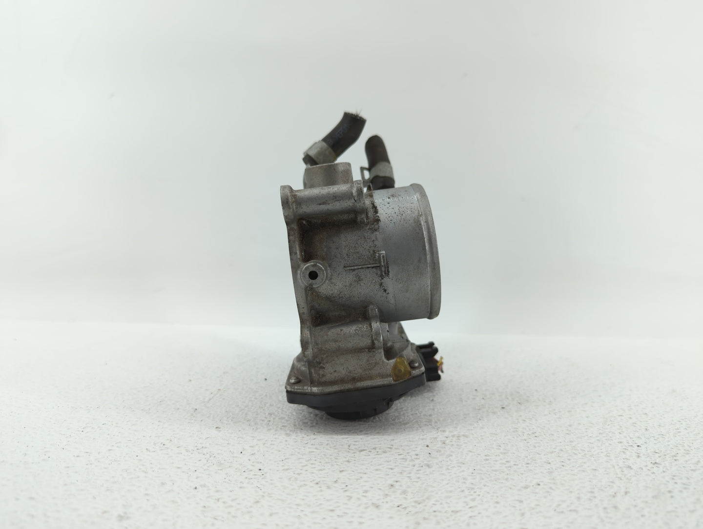 2014-2018 Kia Forte Throttle Body P/N:35100-2E000 1302150124, 35100-2E710 Fits Fits 2011 2012 2013 2014 2015 2016 2017 2018 