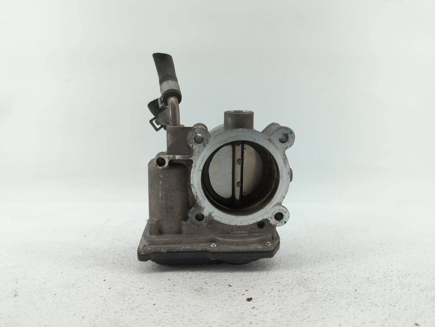 2014-2018 Kia Forte Throttle Body P/N:35100-2E000 1302150124, 35100-2E710 Fits Fits 2011 2012 2013 2014 2015 2016 2017 2018 