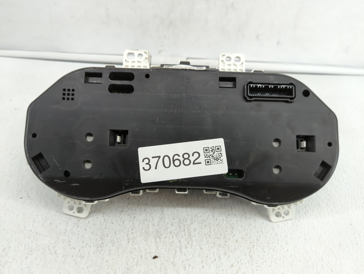 2017-2018 Kia Forte Instrument Cluster Speedometer Gauges P/N:94003-B0301 94013-B0300, 94003-B0300 Fits Fits 2017 2018 OEM U
