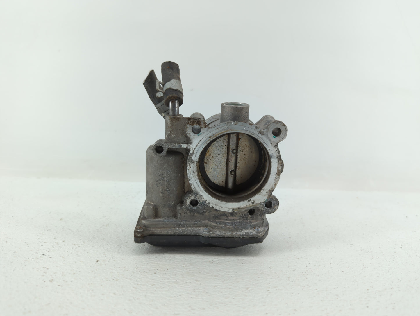 2014-2018 Kia Forte Throttle Body P/N:35100-2E000 1302150124, 35100-2E710 Fits Fits 2011 2012 2013 2014 2015 2016 2017 2018 