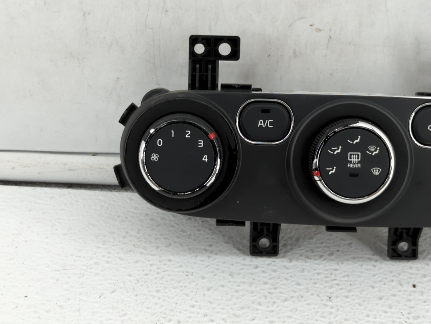 2017-2018 Kia Forte Climate Control Module Temperature AC/Heater Replacement P/N:97250-A7XXX 97250-B0AA0 Fits Fits 2017 2018