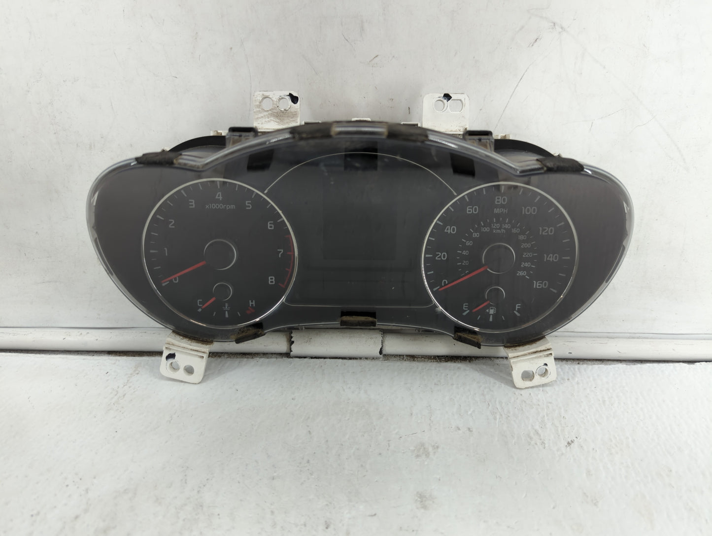 2017-2018 Kia Forte Instrument Cluster Speedometer Gauges P/N:94003-B0300 Fits Fits 2017 2018 OEM Used Auto Parts - Oemuseda