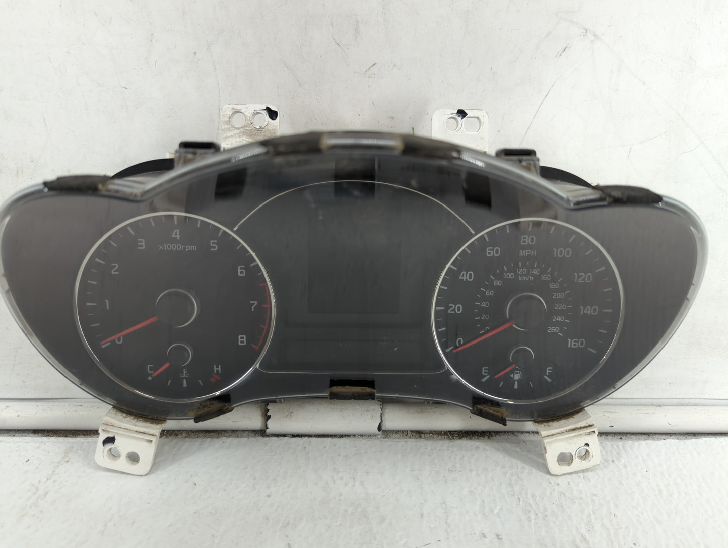 2017-2018 Kia Forte Instrument Cluster Speedometer Gauges P/N:94003-B0300 Fits Fits 2017 2018 OEM Used Auto Parts - Oemuseda