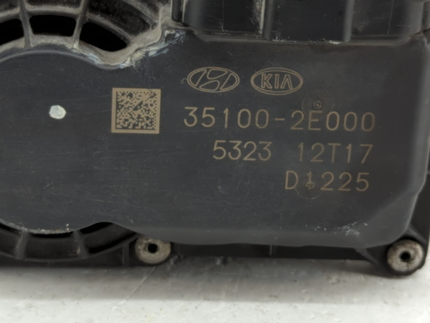 2014-2018 Kia Forte Throttle Body P/N:35100-2E000 1302150124, 35100-2E710 Fits Fits 2011 2012 2013 2014 2015 2016 2017 2018 