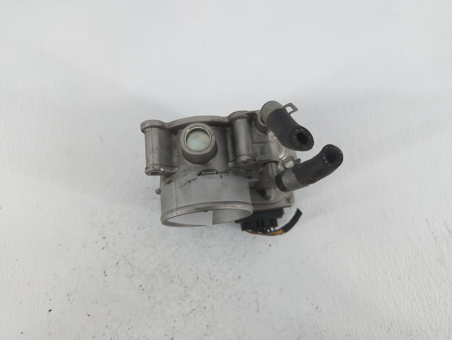 2014-2018 Kia Forte Throttle Body P/N:35100-2E000 1302150124, 35100-2E710 Fits Fits 2011 2012 2013 2014 2015 2016 2017 2018 