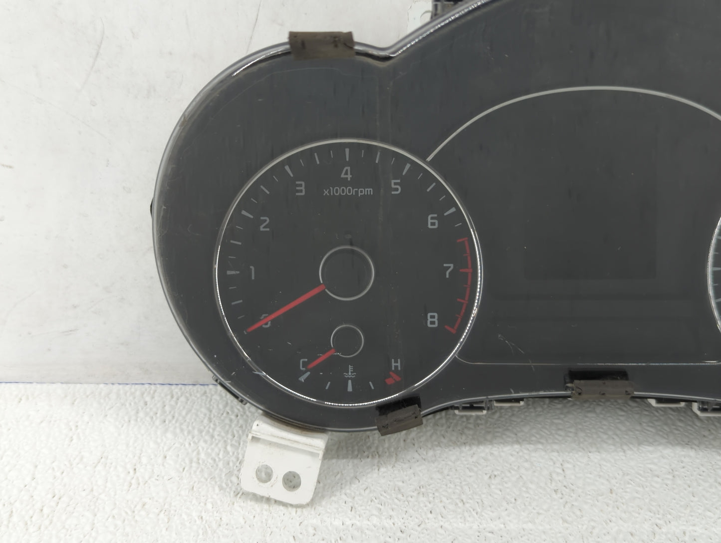 2017-2018 Kia Forte Instrument Cluster Speedometer Gauges P/N:94053-A7700 Fits Fits 2017 2018 OEM Used Auto Parts - Oemuseda
