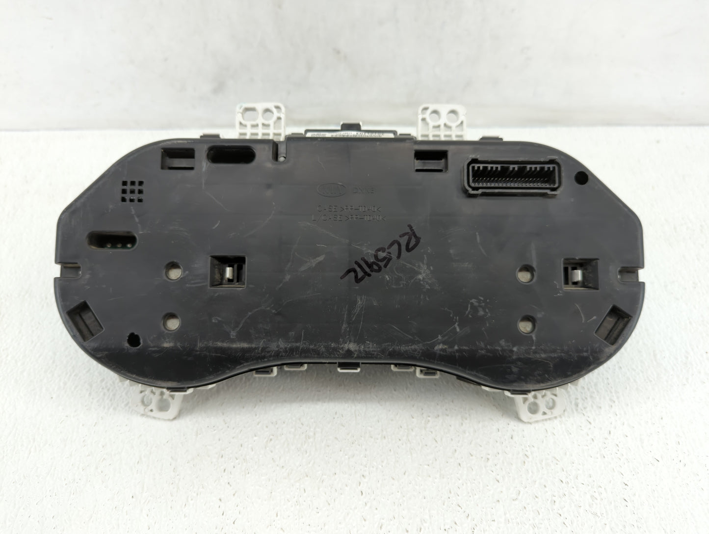 2017-2018 Kia Forte Instrument Cluster Speedometer Gauges P/N:94053-A7700 Fits Fits 2017 2018 OEM Used Auto Parts - Oemuseda