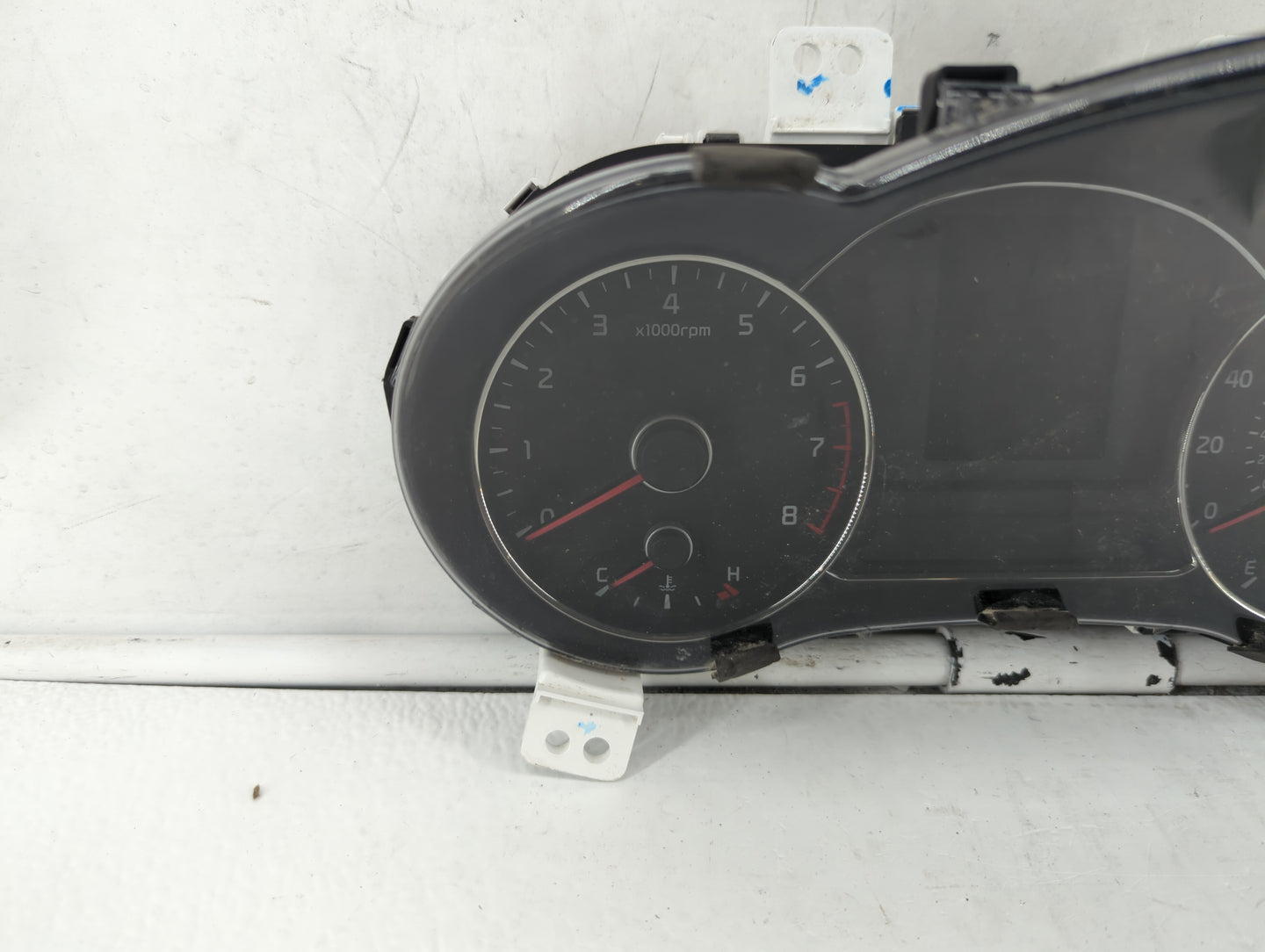 2017-2018 Kia Forte Instrument Cluster Speedometer Gauges P/N:94053-A7700 Fits Fits 2017 2018 OEM Used Auto Parts - Oemuseda