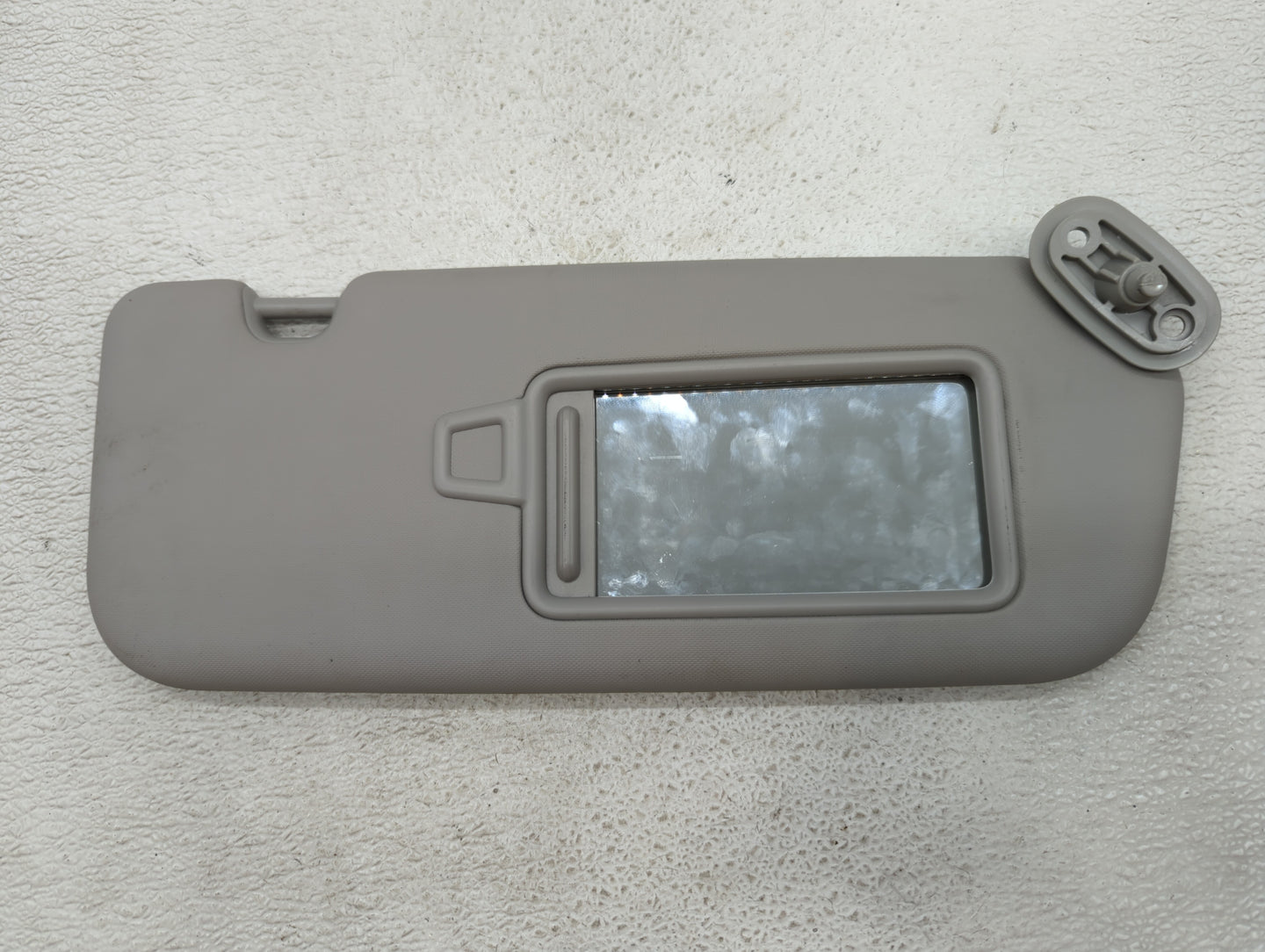2017-2018 Kia Forte Sun Visor Shade Replacement Passenger Right Mirror Fits Fits 2017 2018 OEM Used Auto Parts - Oemusedauto