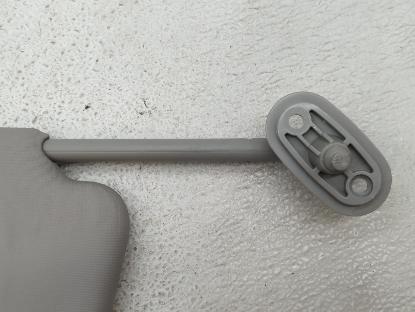 2017-2018 Kia Forte Sun Visor Shade Replacement Passenger Right Mirror Fits Fits 2017 2018 OEM Used Auto Parts - Oemusedauto