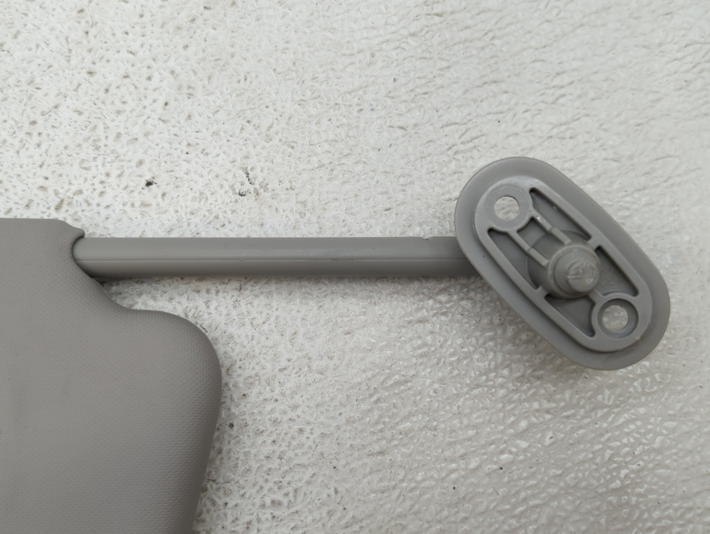 2017-2018 Kia Forte Sun Visor Shade Replacement Passenger Right Mirror Fits Fits 2017 2018 OEM Used Auto Parts - Oemusedauto