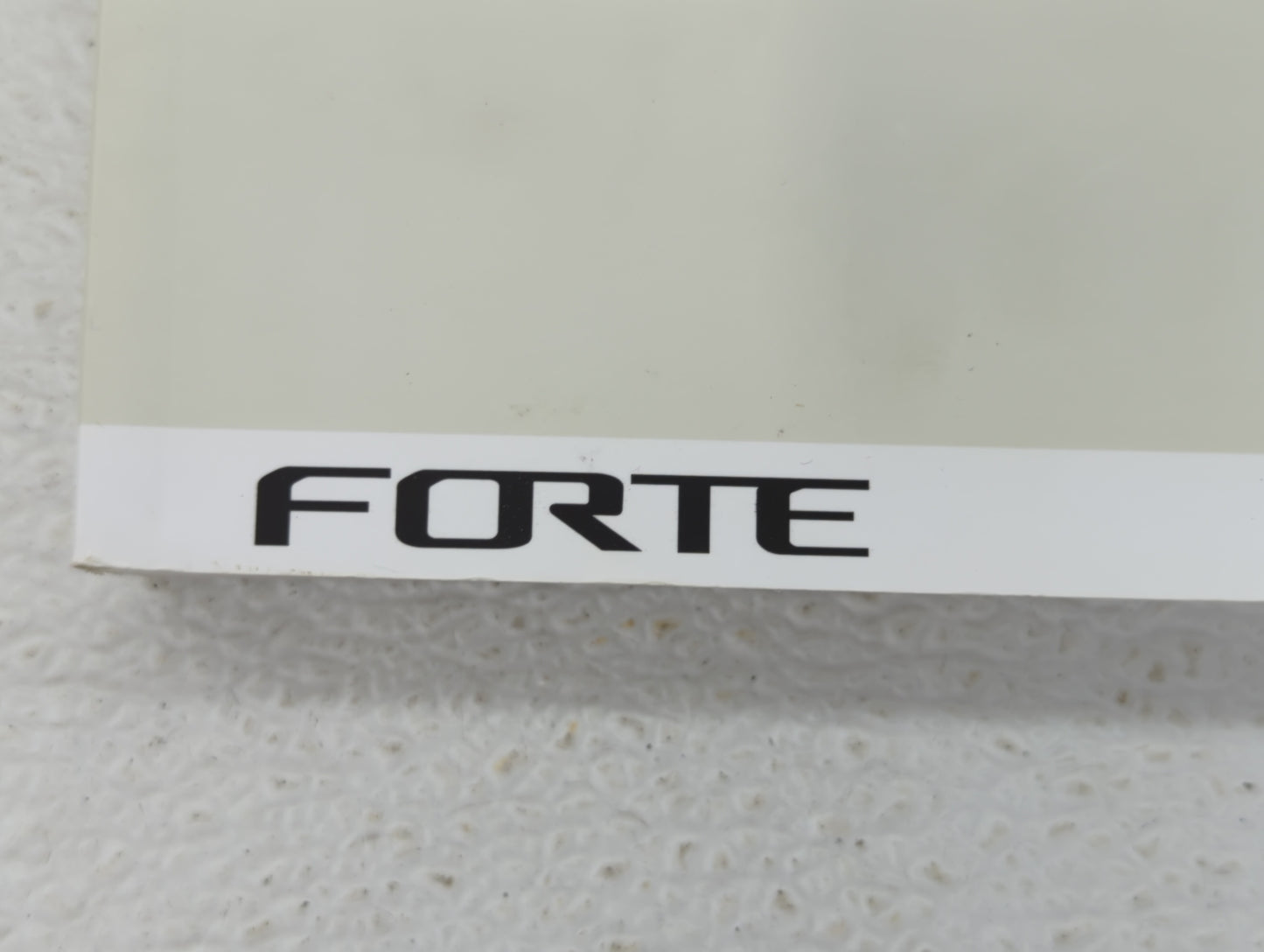 2017 Kia Forte Owners Manual Book Guide OEM Used Auto Parts - Oemusedautoparts1.com
