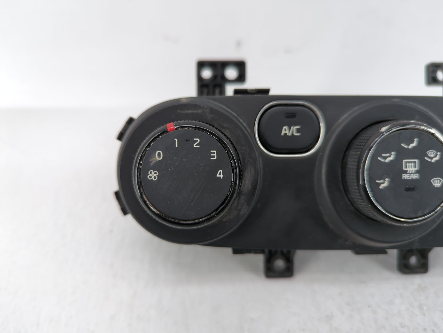 2017-2018 Kia Forte Climate Control Module Temperature AC/Heater Replacement P/N:97250-A7XXX 97250-B0AA0 Fits Fits 2017 2018