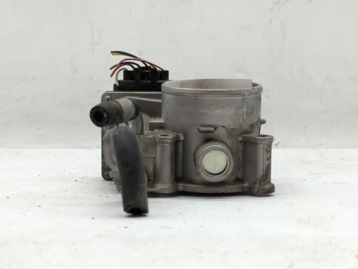 2014-2018 Kia Forte Throttle Body P/N:35100-2E000 35100-2E710 Fits Fits 2011 2012 2013 2014 2015 2016 2017 2018 2019 2020 20