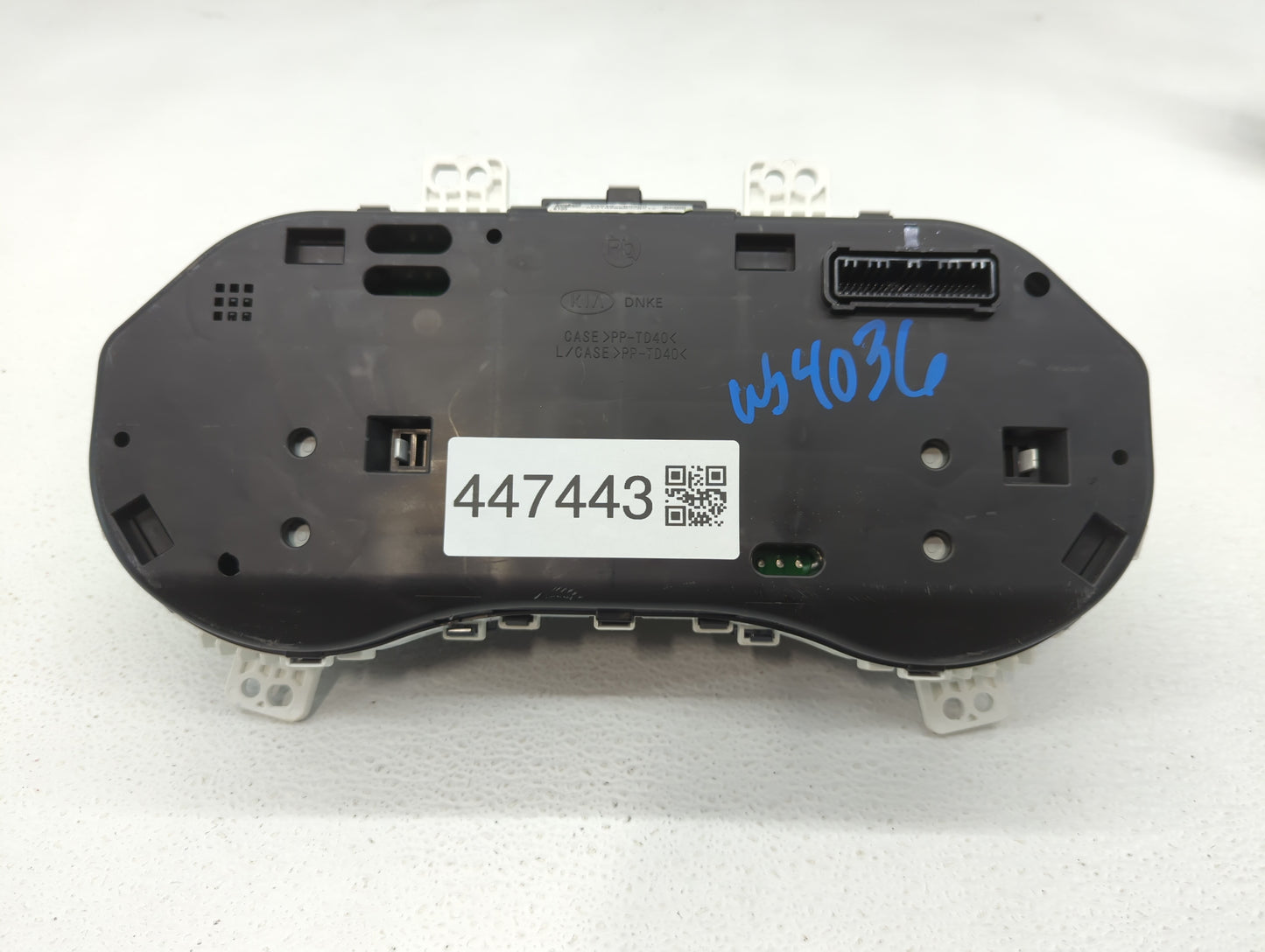 2017-2018 Kia Forte Instrument Cluster Speedometer Gauges P/N:94013-B0350 94003-B0301, 94013-B0300 Fits Fits 2017 2018 OEM U