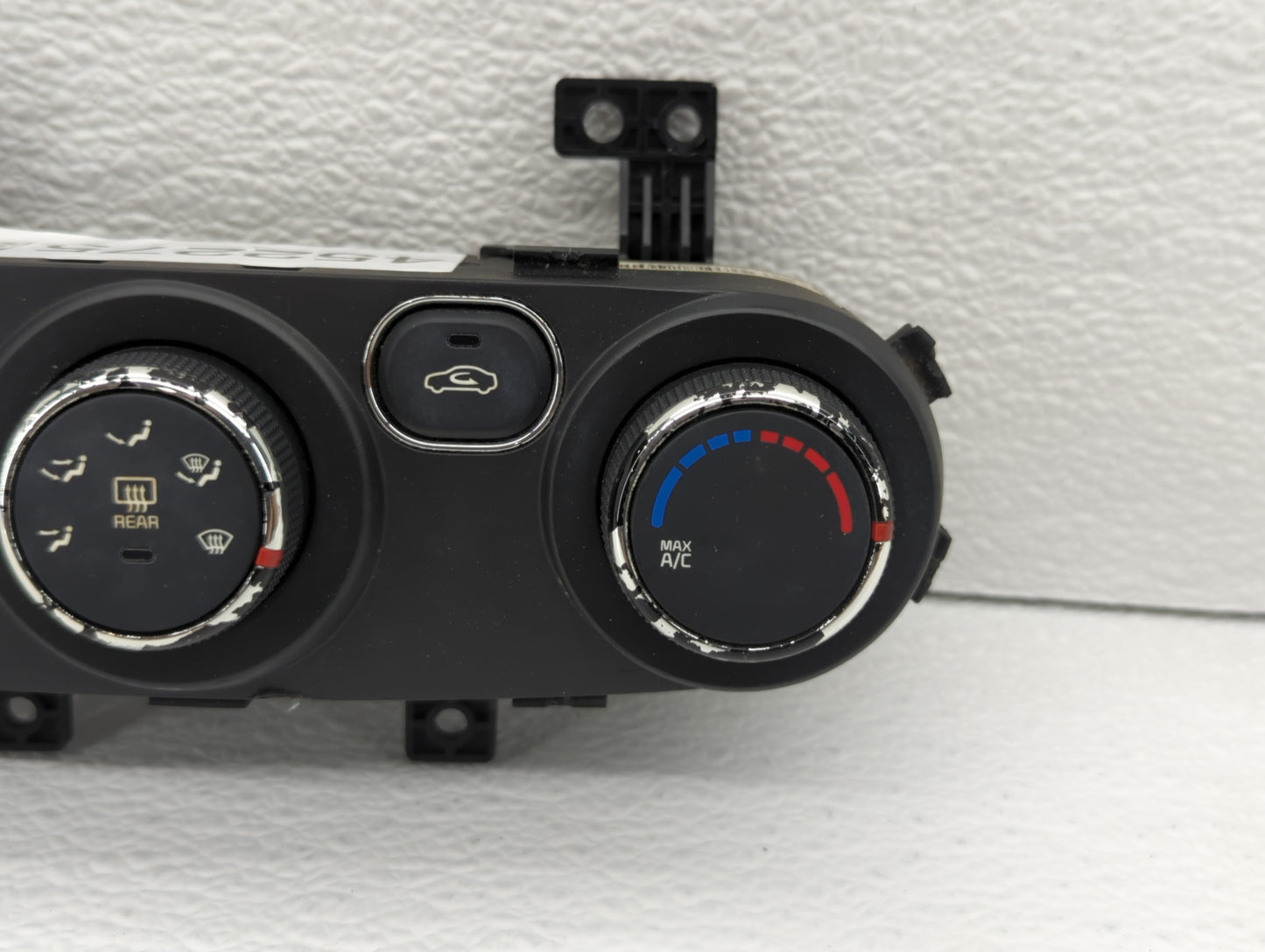 2017-2018 Kia Forte Climate Control Module Temperature AC/Heater Replacement P/N:97250-A7XXX 97250-B0AA0 Fits Fits 2017 2018