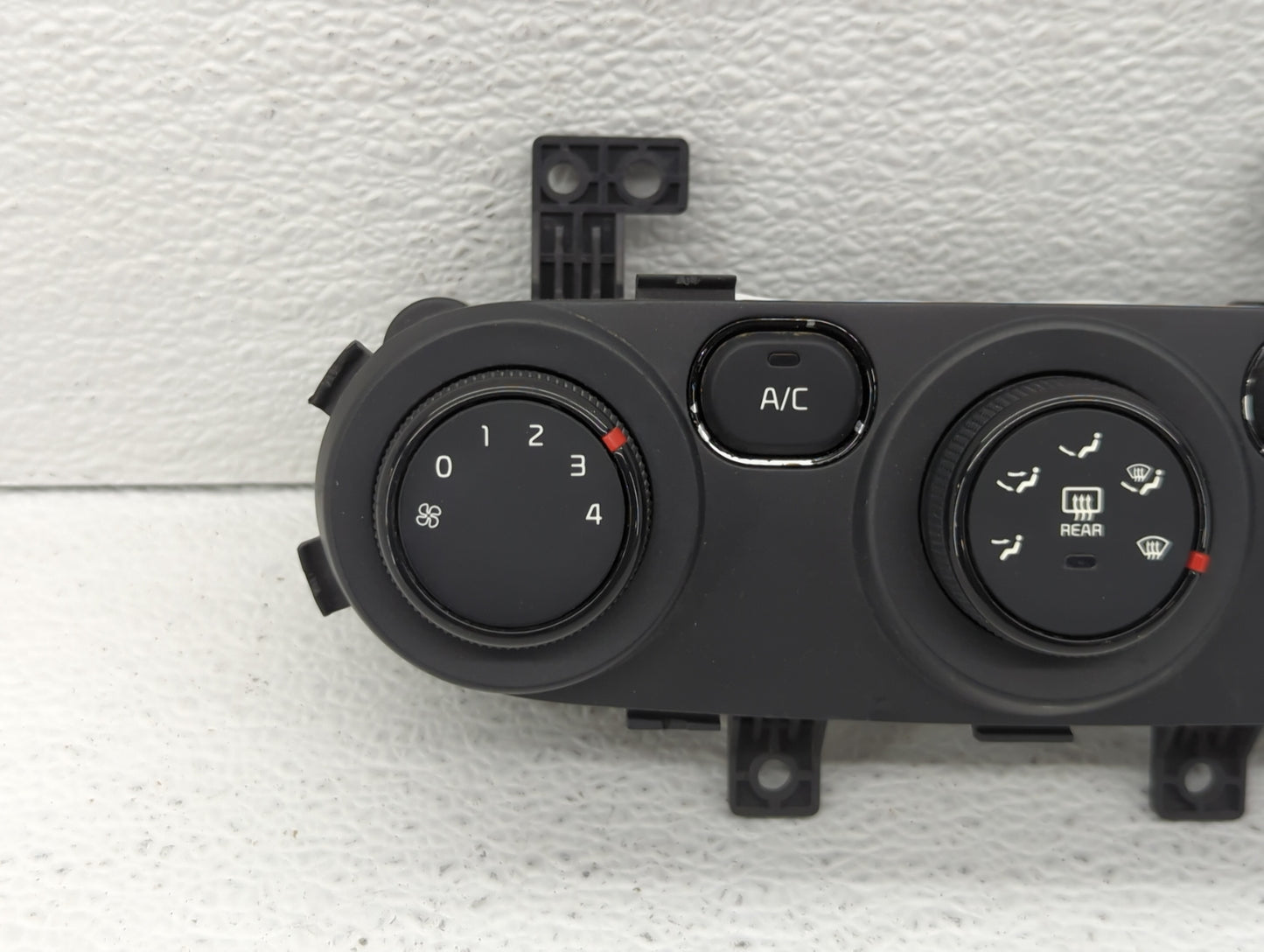 2017-2018 Kia Forte Climate Control Module Temperature AC/Heater Replacement P/N:97250-B0XXX 97250-A7XXX Fits Fits 2017 2018