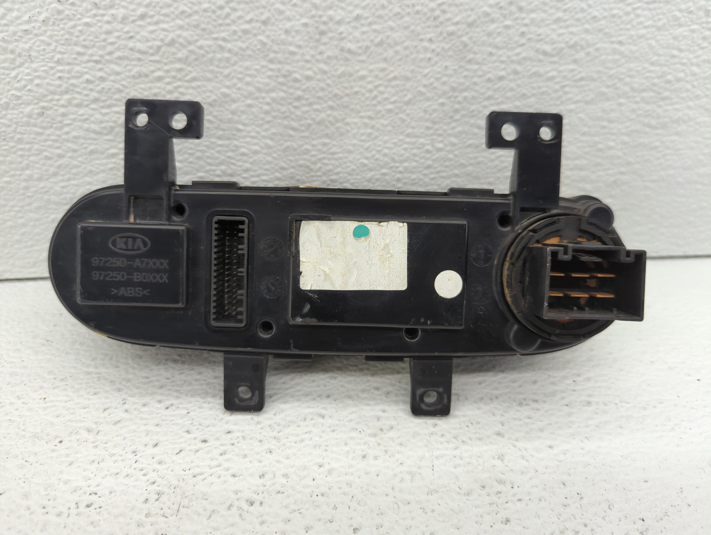 2017-2018 Kia Forte Climate Control Module Temperature AC/Heater Replacement P/N:97250-B0XXX 97250-A7XXX Fits Fits 2017 2018