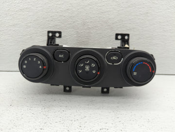 2017-2018 Kia Forte Climate Control Module Temperature AC/Heater Replacement P/N:97250-B0AA0 K1900CE49 Fits Fits 2017 2018 O