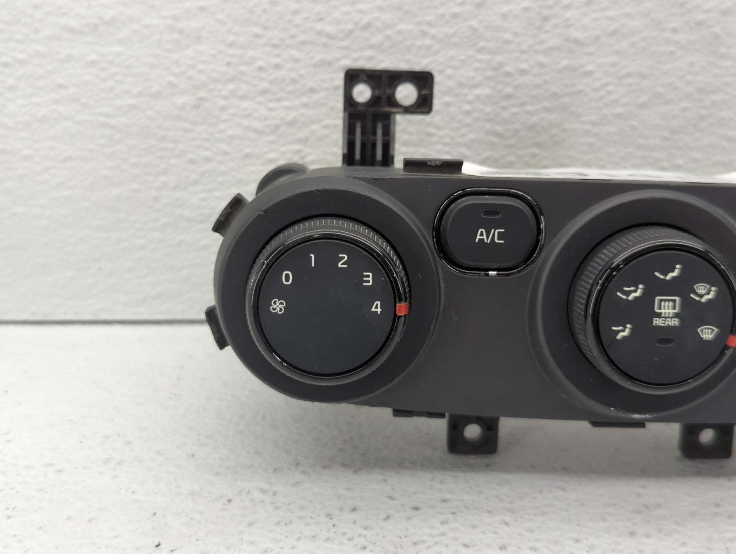 2017-2018 Kia Forte Climate Control Module Temperature AC/Heater Replacement P/N:97250-B0AA0 K1900CE49 Fits Fits 2017 2018 O