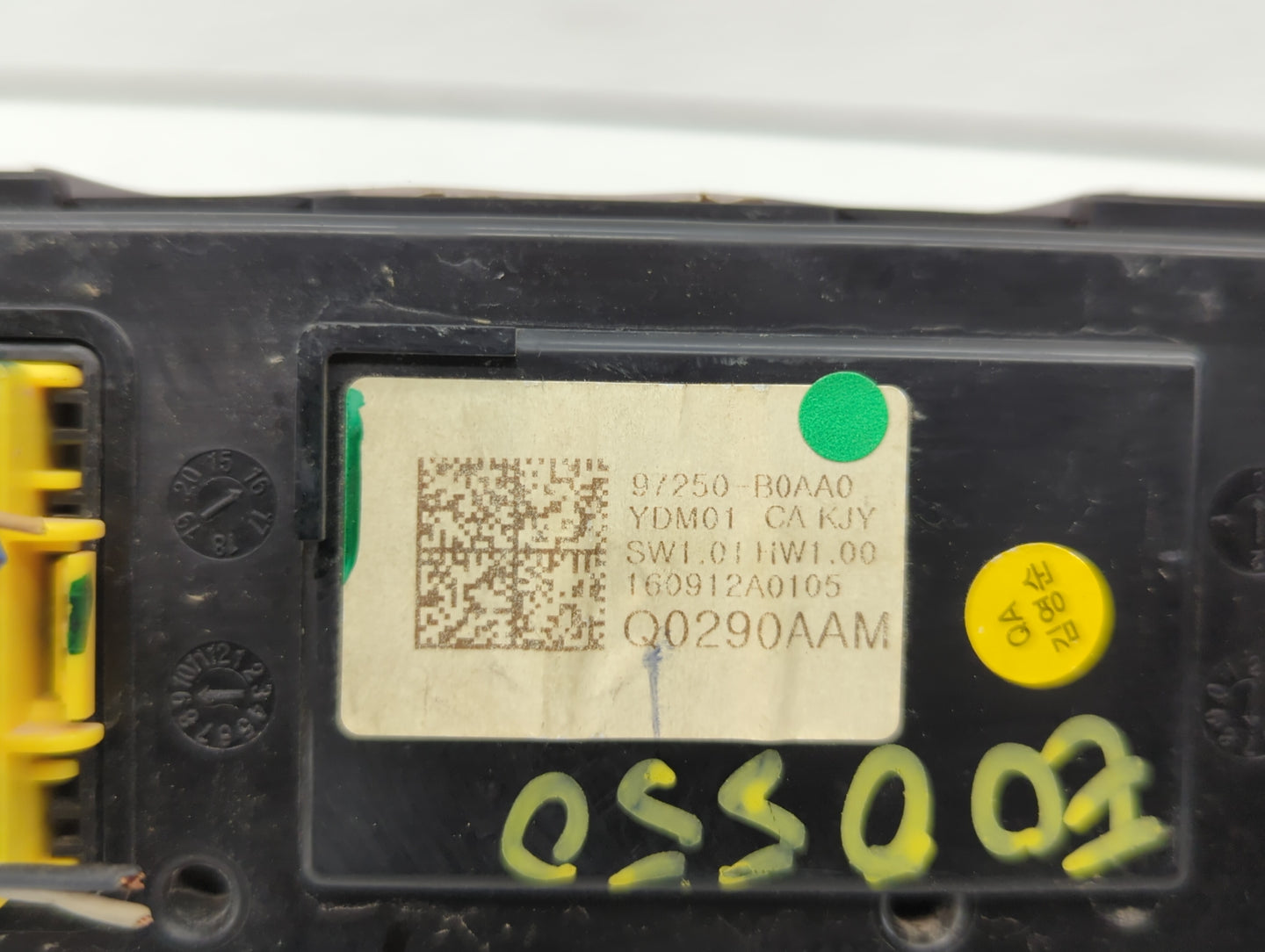 2017-2018 Kia Forte Climate Control Module Temperature AC/Heater Replacement P/N:97250-B0AA0 K1900CE49 Fits Fits 2017 2018 O