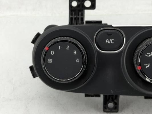 2017-2018 Kia Forte Climate Control Module Temperature AC/Heater Replacement P/N:97250-B0AA0 Fits Fits 2017 2018 OEM Used Auto Parts