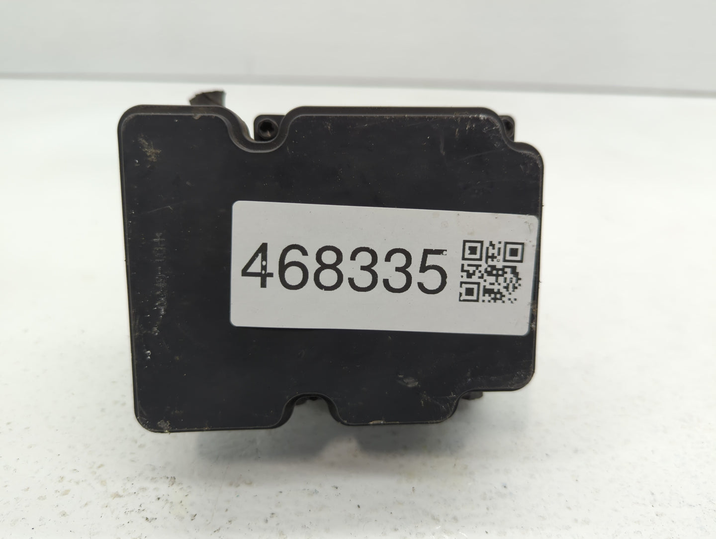 2017-2018 Kia Forte ABS Pump Control Module Replacement P/N:58900-B0200 58920-B0200 Fits Fits 2017 2018 OEM Used Auto Parts 