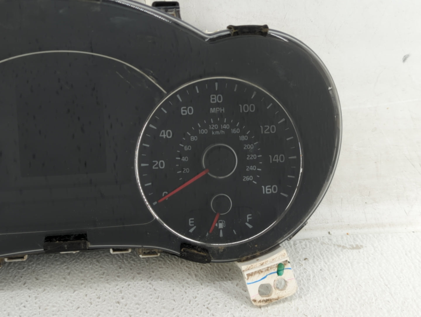 2017-2018 Kia Forte Instrument Cluster Speedometer Gauges P/N:94003-B0301 Fits Fits 2017 2018 OEM Used Auto Parts - Oemuseda