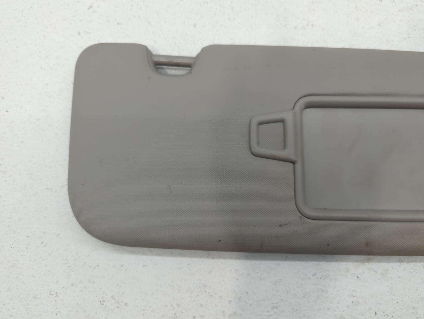 2017-2018 Kia Forte Sun Visor Shade Replacement Passenger Right Mirror Fits Fits 2017 2018 OEM Used Auto Parts - Oemusedauto