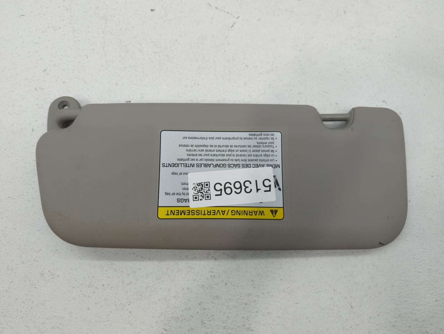 2017-2018 Kia Forte Sun Visor Shade Replacement Passenger Right Mirror Fits Fits 2017 2018 OEM Used Auto Parts - Oemusedauto