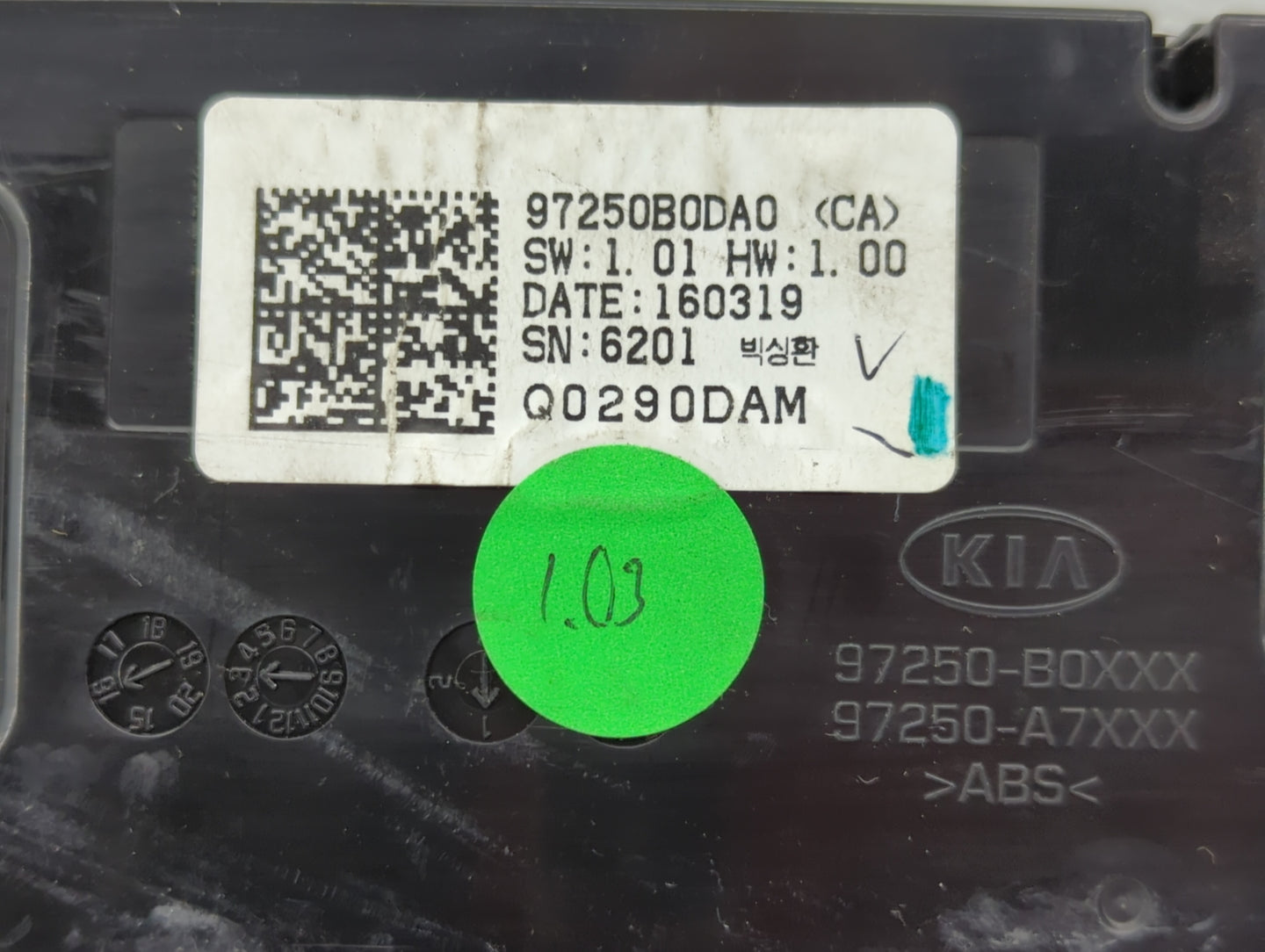 2017-2018 Kia Forte Climate Control Module Temperature AC/Heater Replacement P/N:97250B0DA0 Fits Fits 2017 2018 OEM Used Aut