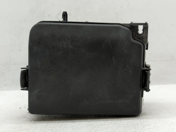 2017-2018 Kia Forte Fusebox Fuse Box Panel Relay Module P/N:91218 B0210 91218 B0170 Fits Fits 2017 2018 OEM Used Auto Parts 
