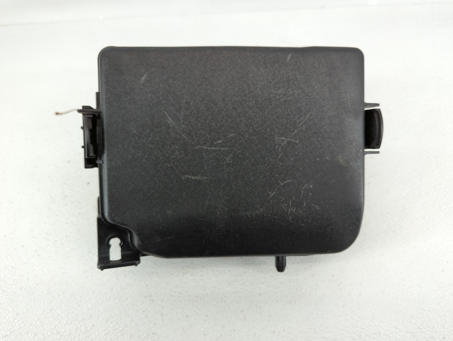 2017-2018 Kia Forte Fusebox Fuse Box Panel Relay Module P/N:91218-B0170 Fits Fits 2017 2018 OEM Used Auto Parts - Oemusedaut