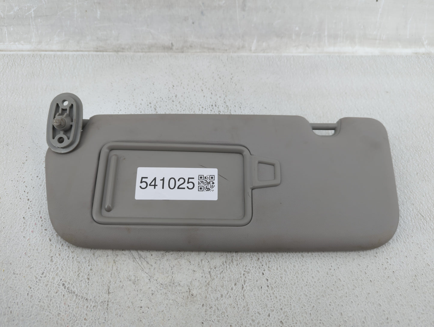 2017-2018 Kia Forte Sun Visor Shade Replacement Passenger Right Mirror Fits Fits 2017 2018 OEM Used Auto Parts - Oemusedauto