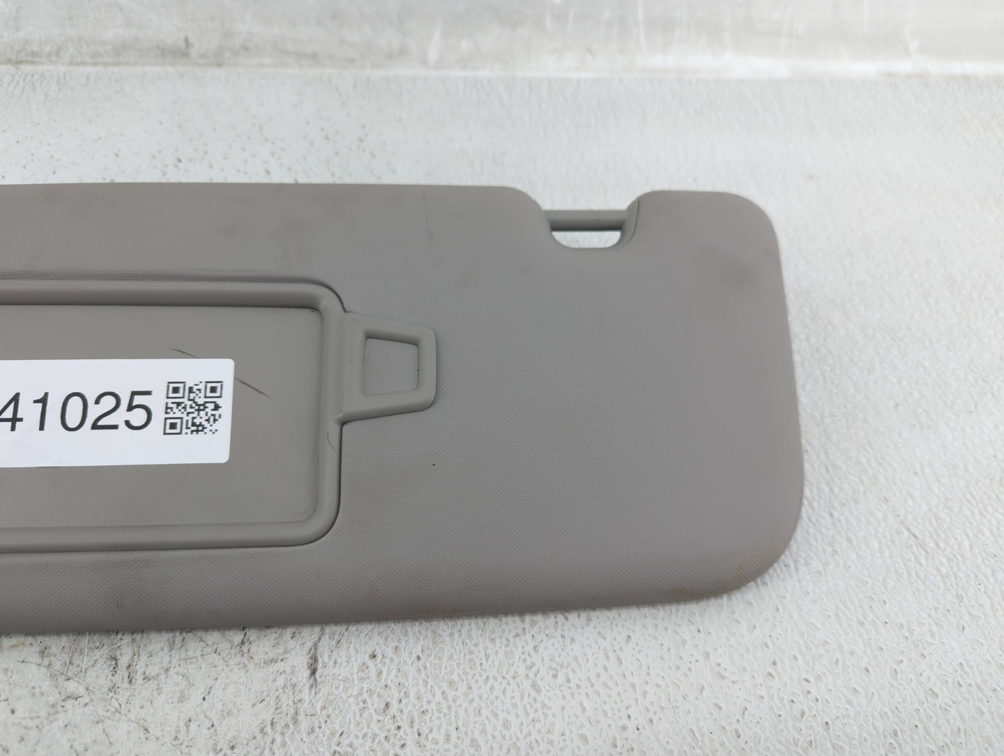 2017-2018 Kia Forte Sun Visor Shade Replacement Passenger Right Mirror Fits Fits 2017 2018 OEM Used Auto Parts - Oemusedauto