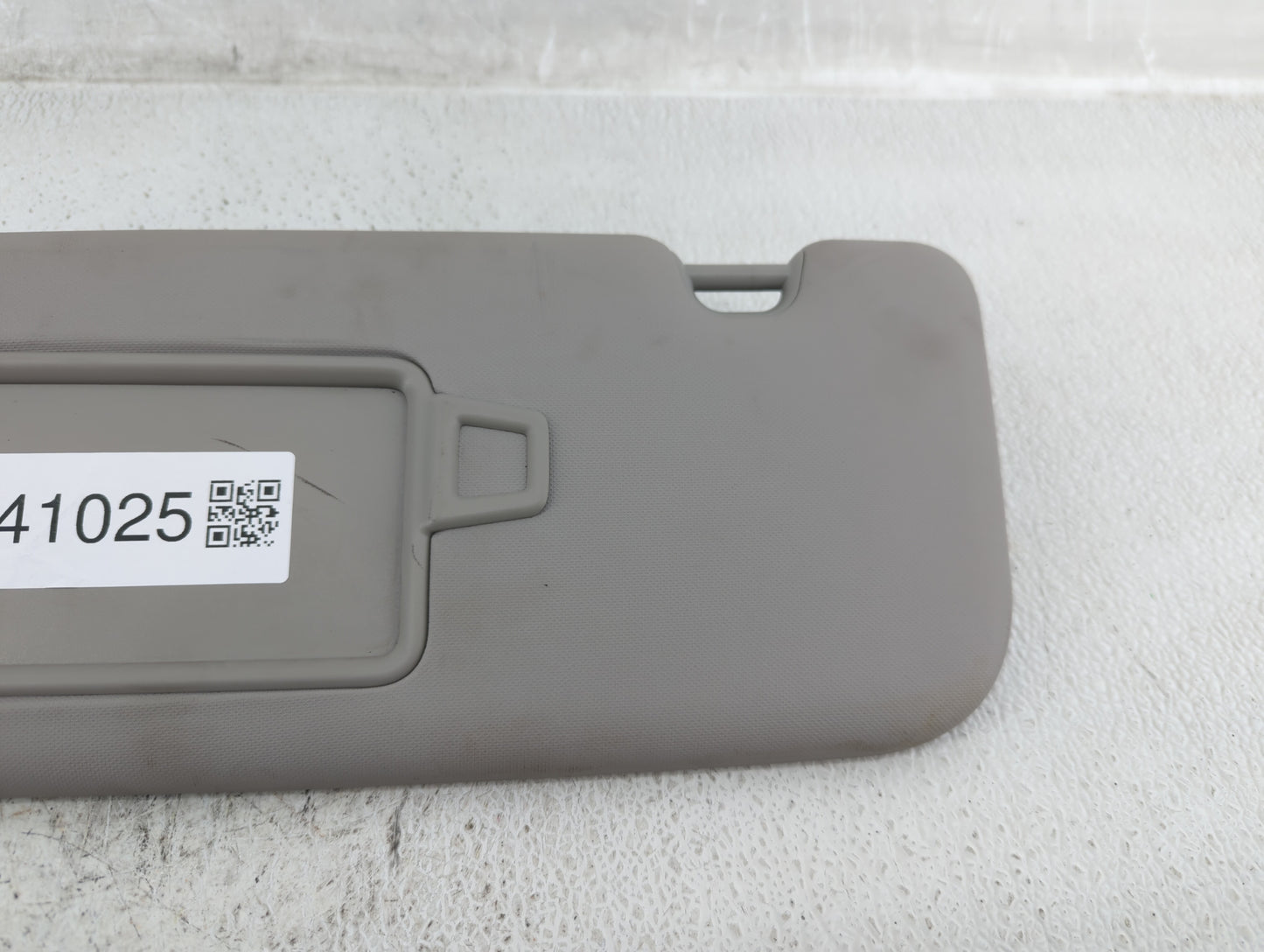 2017-2018 Kia Forte Sun Visor Shade Replacement Passenger Right Mirror Fits Fits 2017 2018 OEM Used Auto Parts - Oemusedauto
