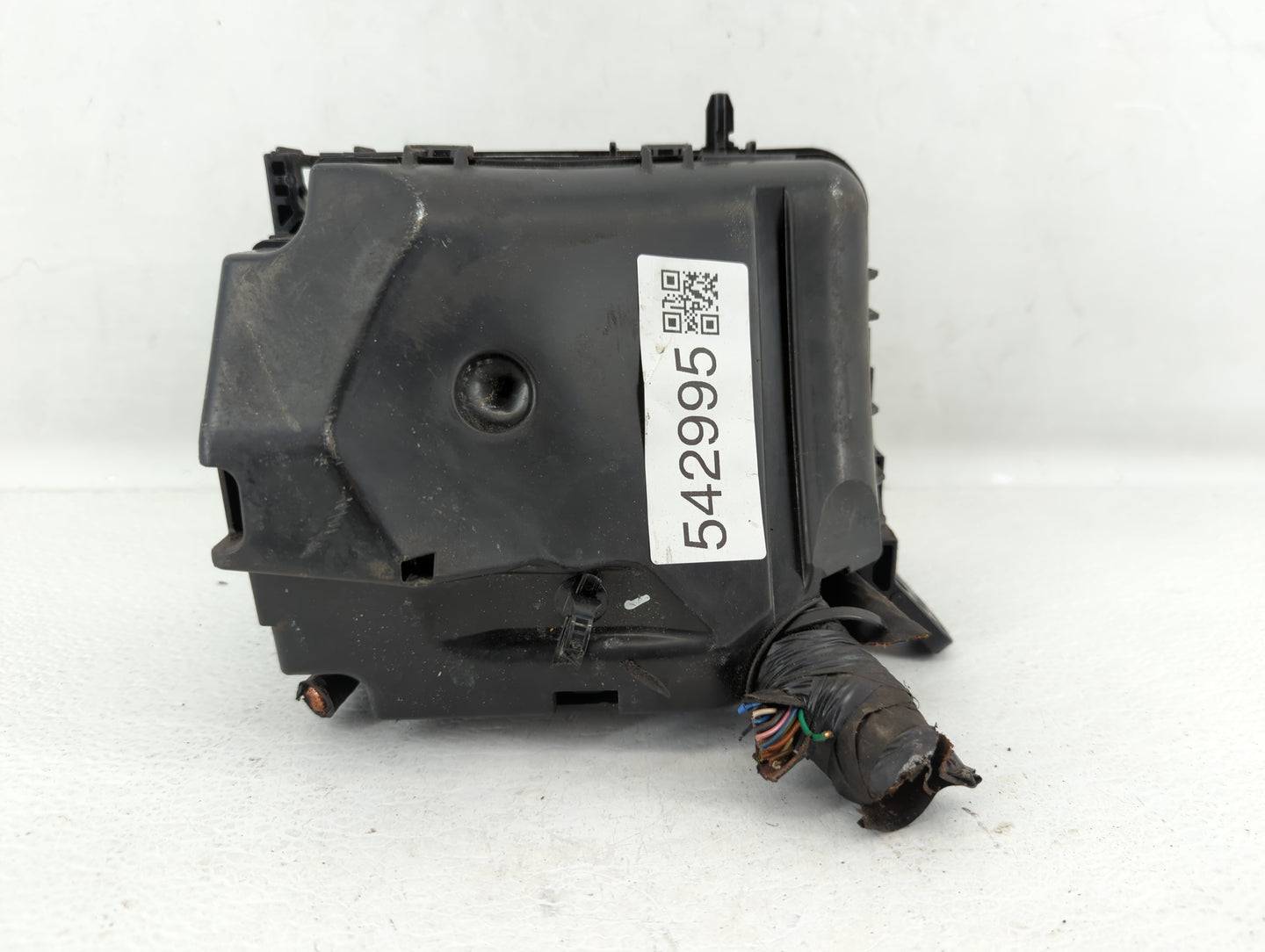 2017-2018 Kia Forte Fusebox Fuse Box Panel Relay Module P/N:91221-B0060 Fits Fits 2017 2018 OEM Used Auto Parts - Oemusedaut