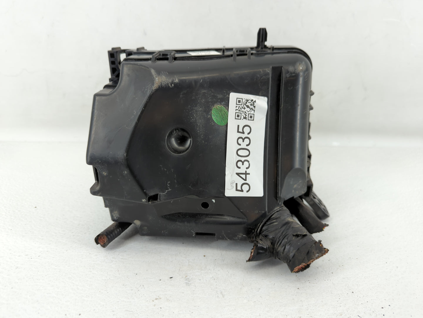 2017-2018 Kia Forte Fusebox Fuse Box Panel Relay Module P/N:91221-B0060 Fits Fits 2017 2018 OEM Used Auto Parts - Oemusedaut