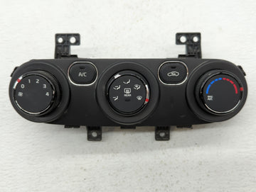 2017-2018 Kia Forte Climate Control Module Temperature AC/Heater Replacement P/N:97250-B0XXX 97250-A7XXX Fits Fits 2017 2018