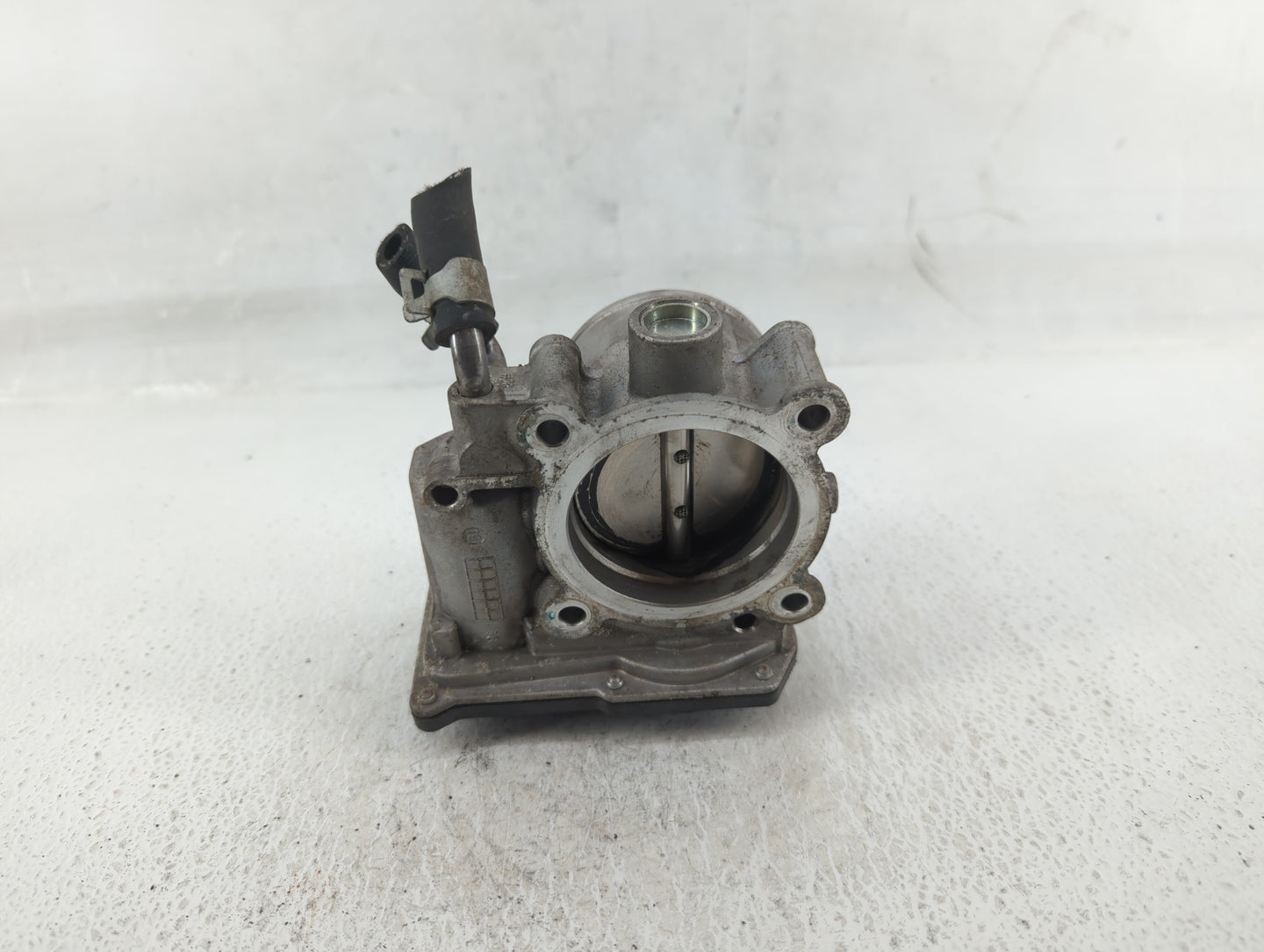 2014-2018 Kia Forte Throttle Body P/N:35100-2E000 Fits Fits 2011 2012 2013 2014 2015 2016 2017 2018 2019 2020 2021 OEM Used 