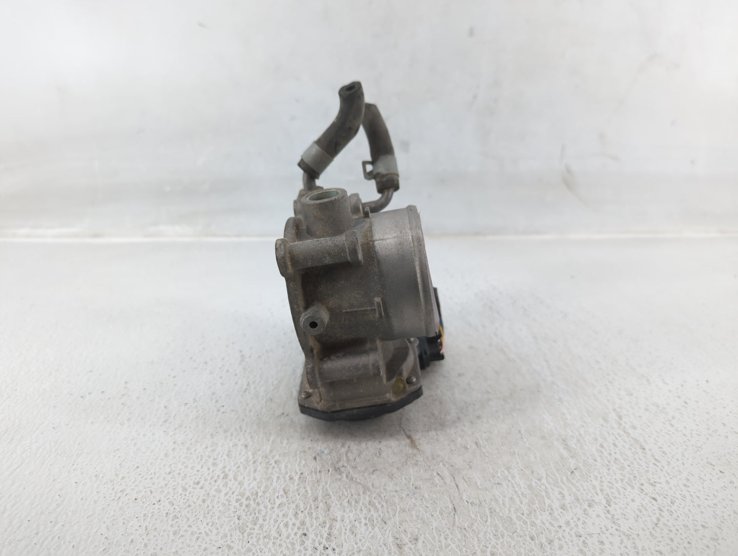 2014-2018 Kia Forte Throttle Body P/N:35100-2E000 Fits Fits 2011 2012 2013 2014 2015 2016 2017 2018 2019 2020 2021 OEM Used 