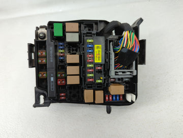 2017-2018 Kia Forte Fusebox Fuse Box Panel Relay Module P/N:91221-B0060 Fits Fits 2017 2018 OEM Used Auto Parts