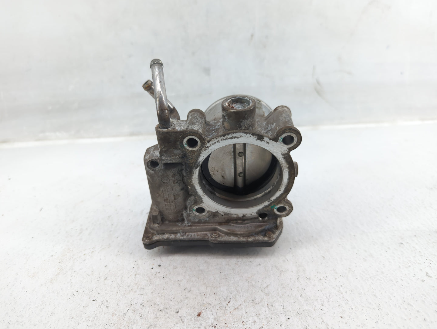 2014-2018 Kia Forte Throttle Body P/N:35100-2E000 Fits Fits 2011 2012 2013 2014 2015 2016 2017 2018 2019 2020 2021 OEM Used 