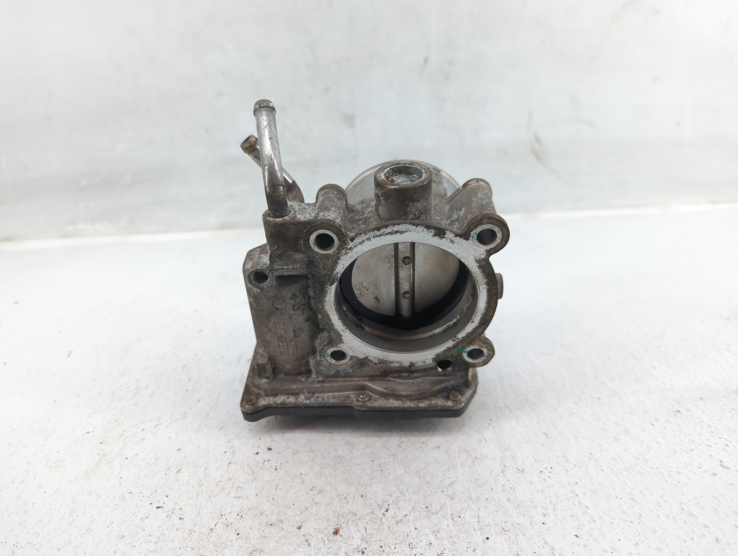 2014-2018 Kia Forte Throttle Body P/N:35100-2E000 Fits Fits 2011 2012 2013 2014 2015 2016 2017 2018 2019 2020 2021 OEM Used 