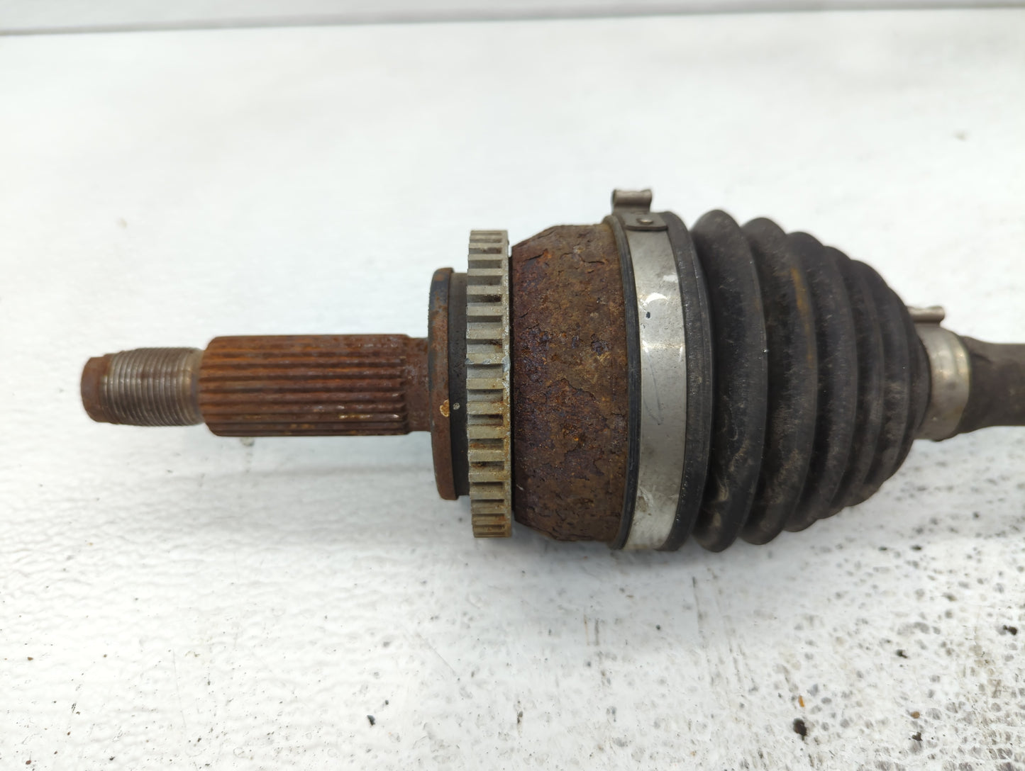 2014-2018 Kia Forte Axle Shaft Front Driver Cv C/v - Oemusedautoparts1.com