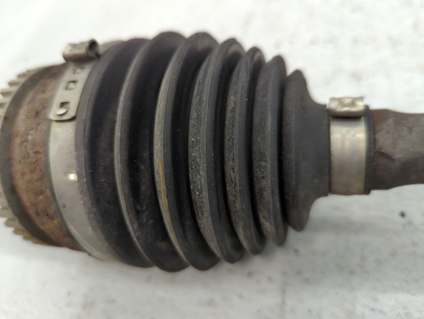 2014-2018 Kia Forte Axle Shaft Front Driver Cv C/v - Oemusedautoparts1.com