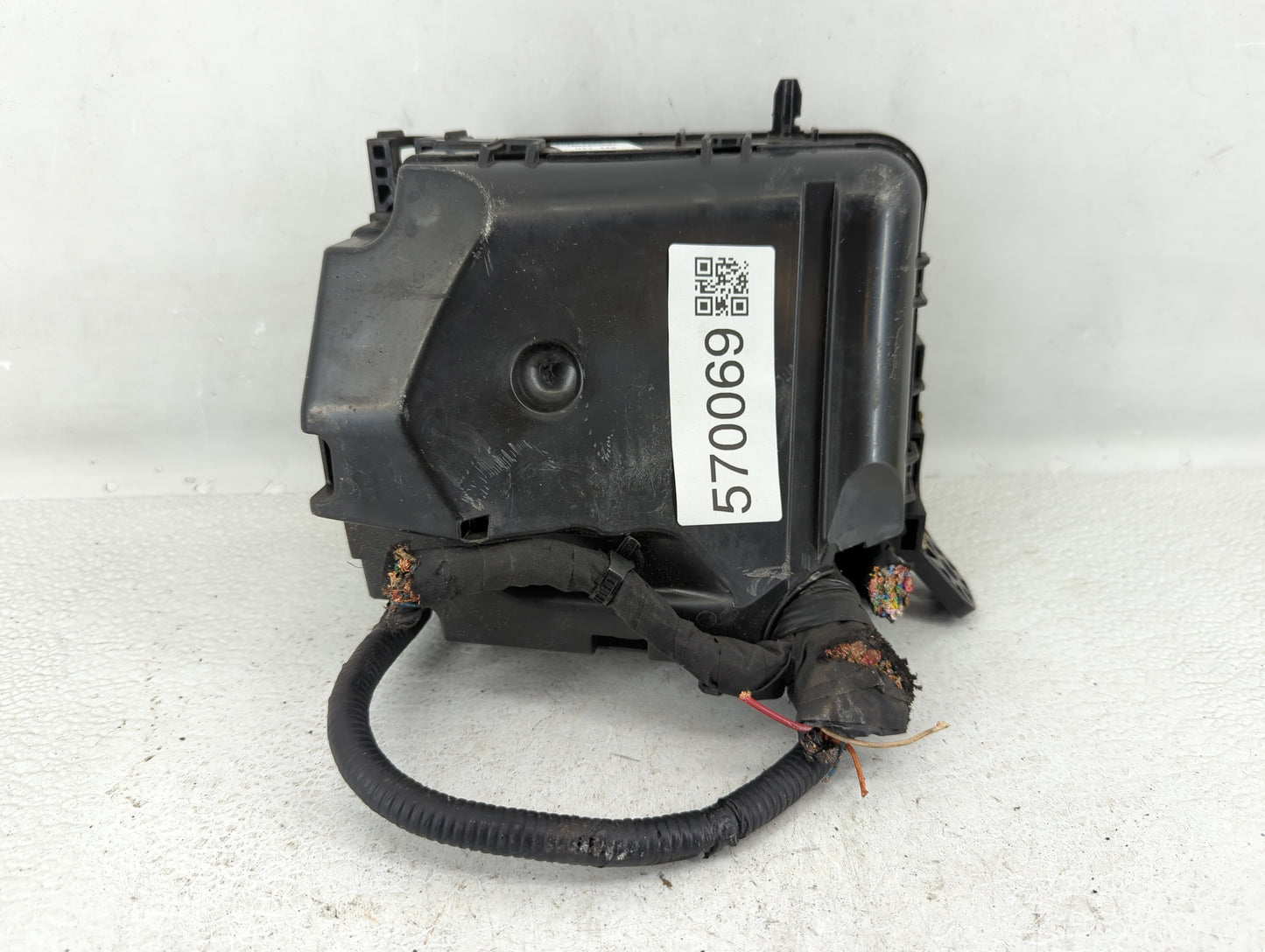2017-2018 Kia Forte Fusebox Fuse Box Panel Relay Module P/N:18790-01316 18790, P077V070, 91221-B0070 Fits Fits 2017 2018 OEM