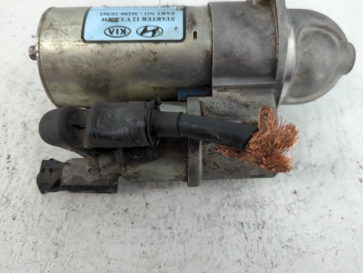 2017-2022 Kia Forte Car Starter Motor Solenoid OEM P/N:36100-2E561 Fits Fits 2017 2018 2019 2020 2021 2022 OEM Used Auto Par