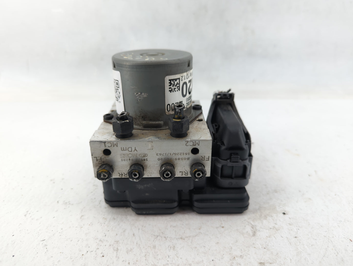 2017-2018 Kia Forte ABS Pump Control Module Replacement P/N:61589-45200 Fits Fits 2017 2018 OEM Used Auto Parts - Oemusedaut